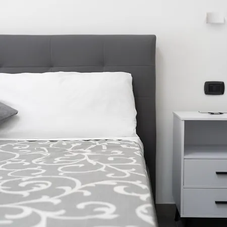 Light Stadium Apartman *