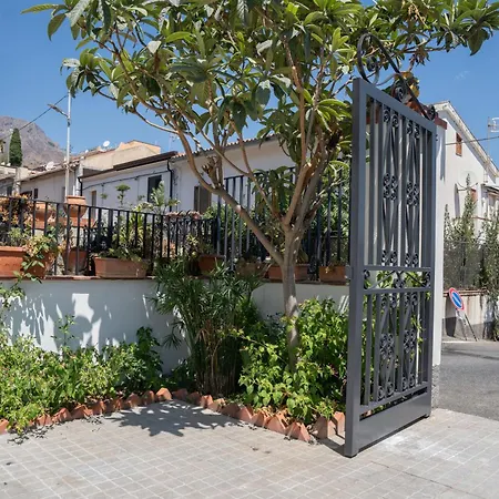 דירה Light Stadium