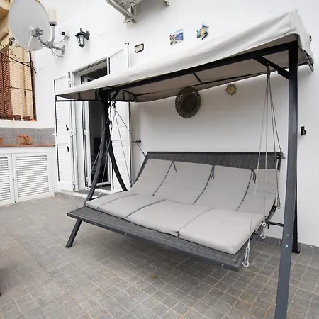 Light Stadium דירה טאורמינה