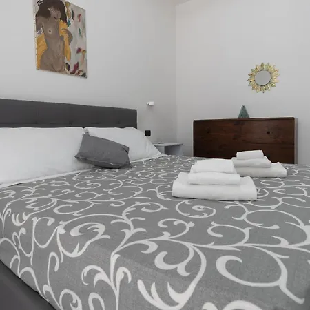 Apartament Light Stadium Taormina